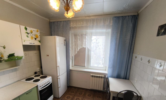 Сдается: Двухкомнатная квартира в Центре Донецка Киевский район Донецк сити - ул.Челюскинцев 275 Донецк