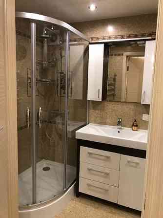 срочно! Сдаю 2 комнатную квартиру в Ленинском районе. Донецк