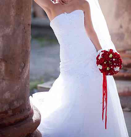 Свадебное платье Макеевка