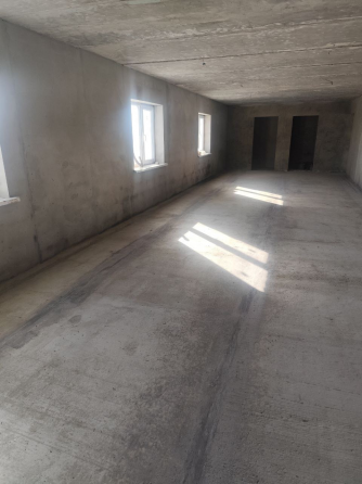 Аренда коммерческого помещения в г. Макеевка, проспект Генерала Данилова, м-н Зеленый (рынок зеленый Макеевка