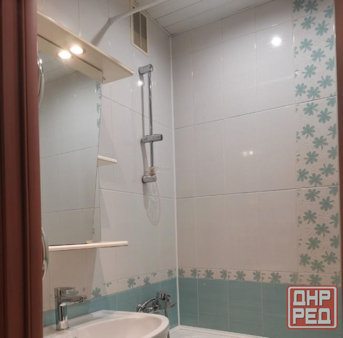 Сдаётся двухкомнатная квартира на Набережной Донецк - изображение 7