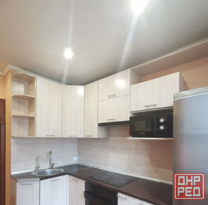 Сдаётся двухкомнатная квартира на Набережной Донецк - изображение 1