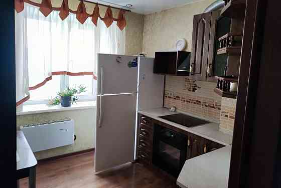 Срочная сдача двухкомнатной квартиры Пролетарский район, ул. Прожекторная Донецк