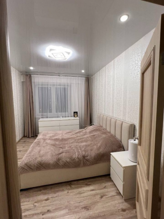 Сдам однокомнатную квартиру в самом центре города, в Донецке, пр. Ватутина . Донецк