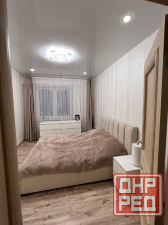 Сдам однокомнатную квартиру в самом центре города, в Донецке, пр. Ватутина . Донецк - изображение 1