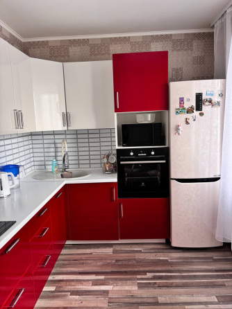 Сдается однокомнатная квартира в ленинском районе. Ленинский пр-т, Цирк "Космос" Донецк