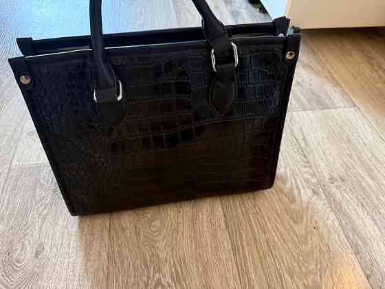 Продам сумку и сапожки демисезонные Донецк