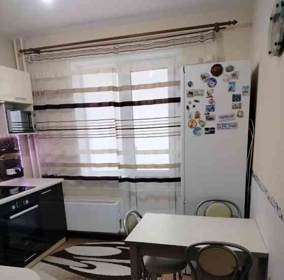 Срочная сдача крупногабаритной двухкомнатной квартиры по адресу Киевский район, ул. Тренева. Донецк