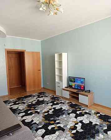 Сдаю двухкомнатную квартиру 53.0 м² этаж 4 город Донецк, Калининский район, Бульвар Шевченко Донецк