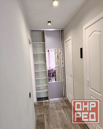 Сдаю однокомнатную квартиру 32.0 м² этаж 9/10 город Донецк, Ленинский район, "Цирк" Донецк - изображение 4