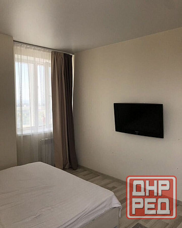 Сдаю однокомнатную квартиру 48.0 м² этаж 10 город Донецк, Ворошиловский район, улица 50-летия Донецк - изображение 2