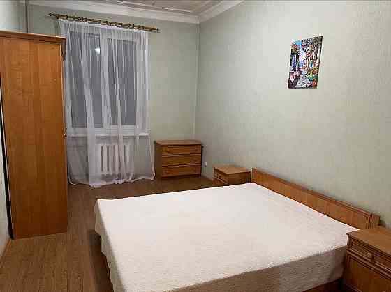 Долгосрочная аренда г.Макеевка центр(напротив памятника Ленина) Макеевка