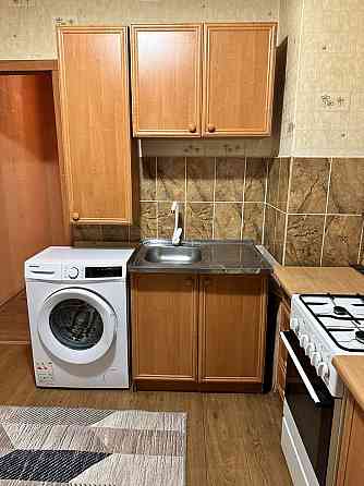 Долгосрочная аренда г.Макеевка центр(напротив памятника Ленина) Макеевка