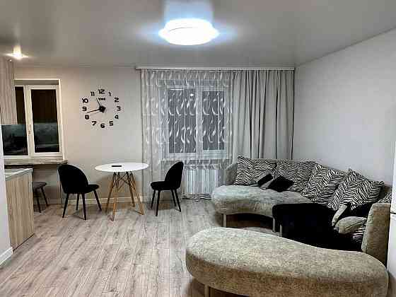 Аренда 2к люкс в центре с водой Макеевка