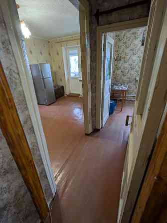 Продам 2 комнатную квартиру Докучаевск