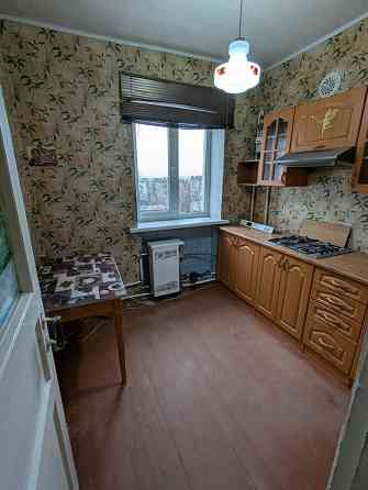 Продам 2 комнатную квартиру Докучаевск