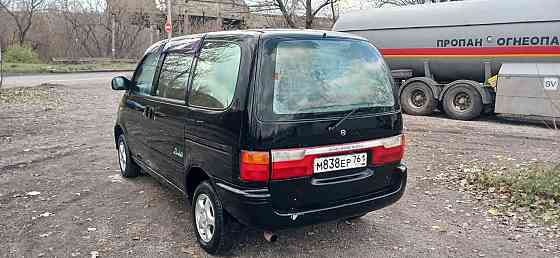 Продам Nissan Serena состояние отличное Макеевка