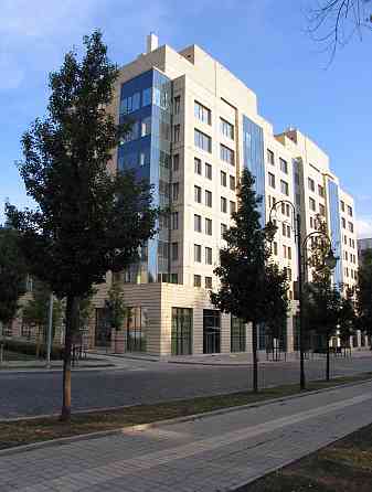 Империал. Бульвар Пушкина,1а. Донецк