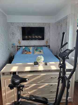 Продам двухкомнатную квартиру (45.4, 4/4, угловая, кирпичный дом) на поселке Объединенный, Советс Макеевка