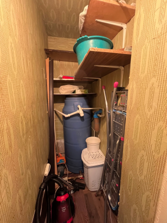 Продажа 1 комнатной квартиры район 3/5, пл. Грибиниченко, по ул.Ленина Макеевка