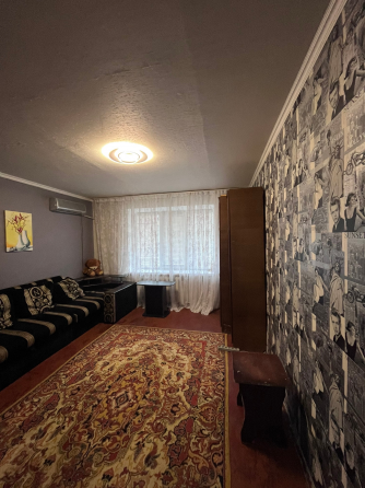 Продажа 1 комнатной квартиры район 3/5, пл. Грибиниченко, по ул.Ленина Макеевка