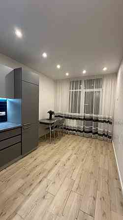 Сдается просторная 1-квартира Район: Ворошиловский Ориентир: Green plaza Донецк