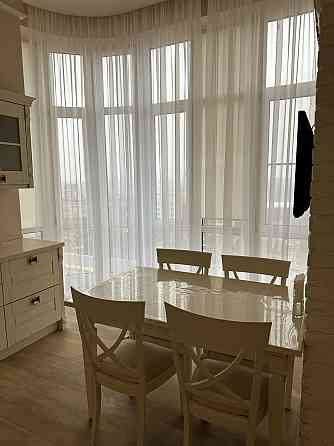 Элитная 2к в центре площадь Ленина, новострой Донецк