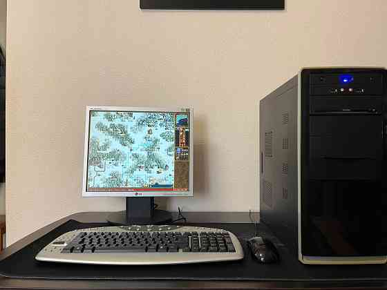 Продам компьютер с монитором Макеевка