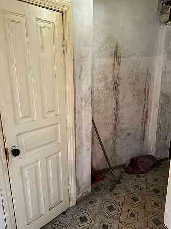 Срочно 2к кв Восточный Красная площадь эт 1/4 Макеевка