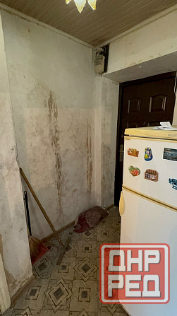 Срочно 2к кв Восточный Красная площадь эт 1/4 Макеевка - изображение 2