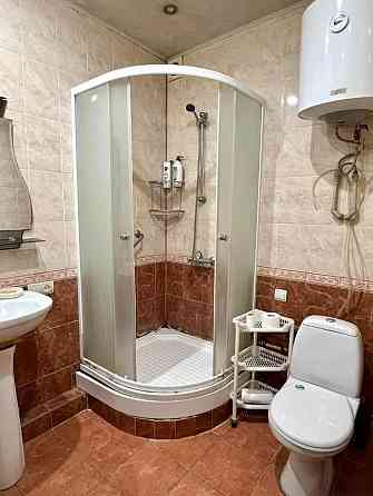 Сдается двухкомнатная квартира-студия в Кировском районе. 2 этаж Донецк