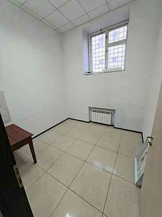 Помещение/магазин/сфера услуг, 144кв, ул.Артема, Грин-плаза Донецк