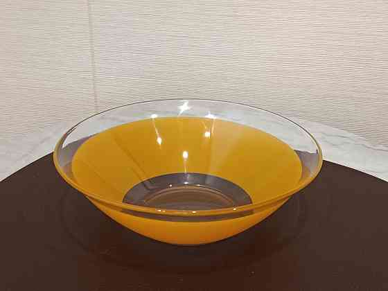 Стеклянные салатники, блюдо. Донецк