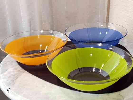 Стеклянные салатники, блюдо. Донецк