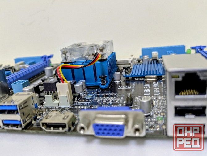 Материнская плата ASUS C8HM70-I/HDMI Донецк - изображение 1