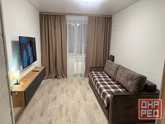 Сдаётся 1 комнатная квартира в Буденновском районе Донецк - изображение 1