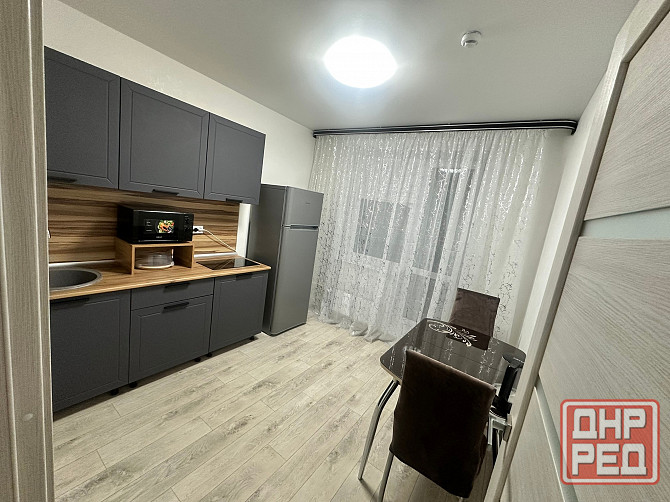 Сдаётся 1 комнатная квартира в Буденновском районе Донецк - изображение 2