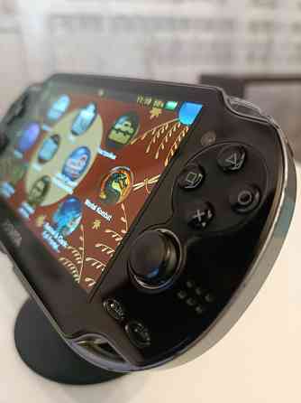 Playstation vita. Прошитая Макеевка