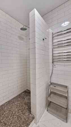 Сдается однокомнатная квартира-студия в Пролетарском районе. 2 этаж Донецк