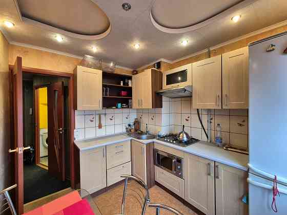 Цена снижена ! Продам 2х к.кв., ул.Болотникова 1, 8/9, ж/м Комсомолец. Горловка