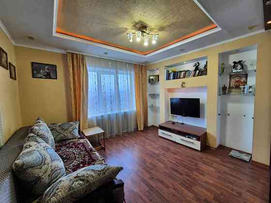 Цена снижена ! Продам 2х к.кв., ул.Болотникова 1, 8/9, ж/м Комсомолец. Горловка