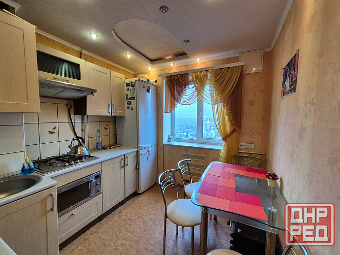 Цена снижена ! Продам 2х к.кв., ул.Болотникова 1, 8/9, ж/м Комсомолец. Горловка - изображение 1