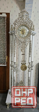 Напольные белые часы Макеевка - изображение 4