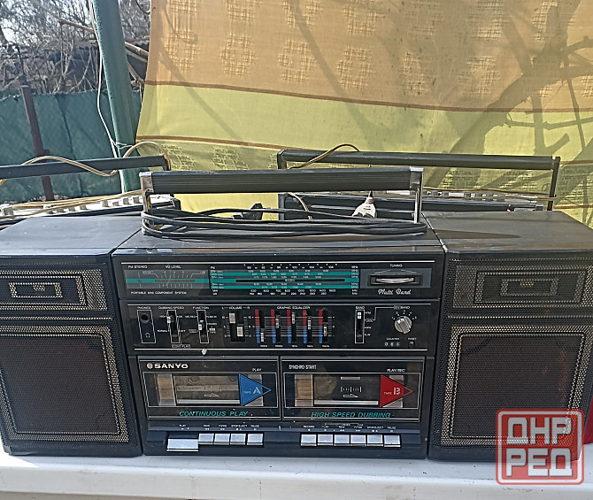 Продам радиоприеиник Макеевка - изображение 1