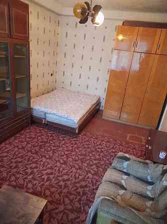 Крытый рынок. Продажа однокомнотной квартиры. Донецк