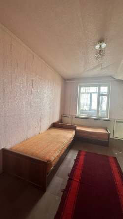 Продажа 2-комнатной квартиры 3/9, в г. Енакиево, ул. Промышленная Енакиево