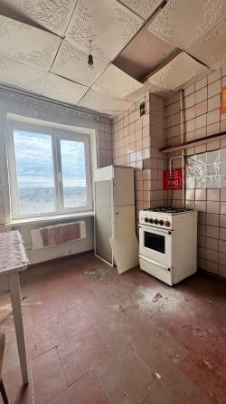 Продажа 2-комнатной квартиры 3/9, в г. Енакиево, ул. Промышленная Енакиево