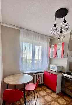 Сдам отличную 2-к на МИСи Макеевка