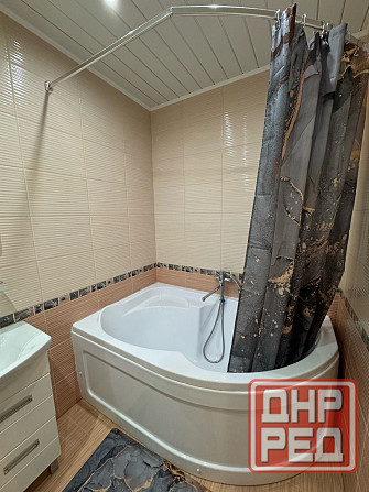 1-ка в Ворошиловском районе, улица Университетская Донецк - изображение 4