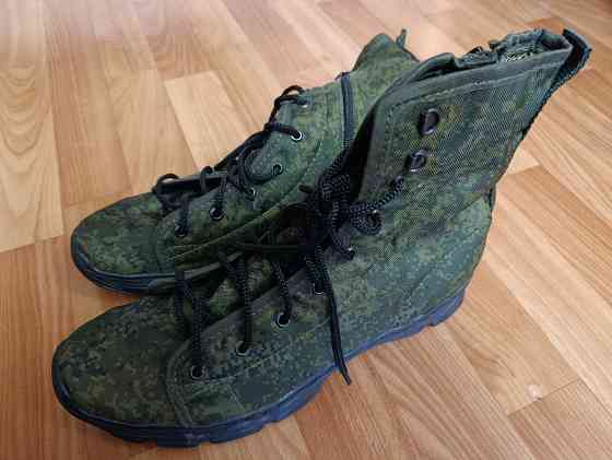 Берцы,43р. Макеевка